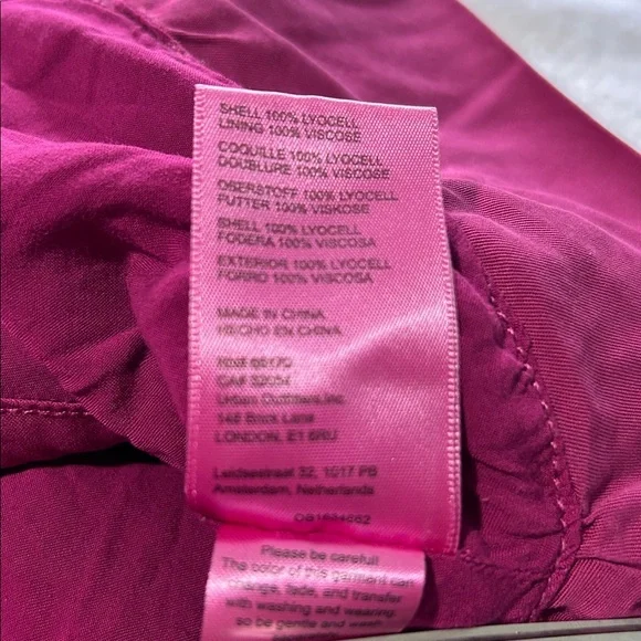 Free People 6 Skirt Raspberry Pleated Mini Skirt side zipper lined - Picture 4 of 9